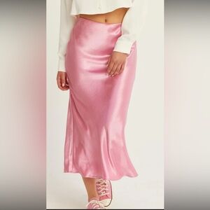 Tiana B. Shimmering Pink Pencil Skirt